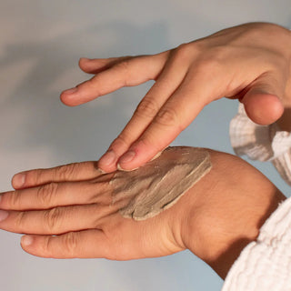 Gommage visage à l'argile et aux agrumes 75 ml - Najel - La Barfumerie Paris